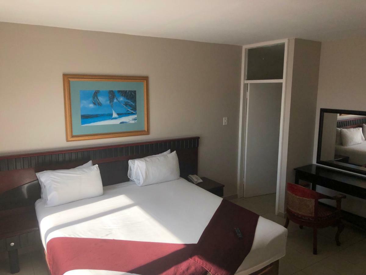 Coastlands Durban Self Catering Holiday Apartments Exteriör bild